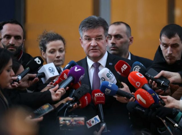 Lajcak  Ka progres në shumë çështje mes Kosovës dhe Serbisë  vendimet e rëndësishme të merren para zgjedhjeve në BE