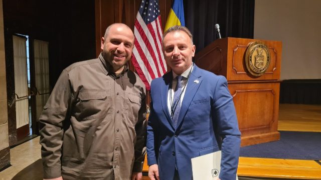 Ambasadori Zemaj takohet me ministrin ukrainas të Mbrojtjes  Kosova qëndron me Ukrainën